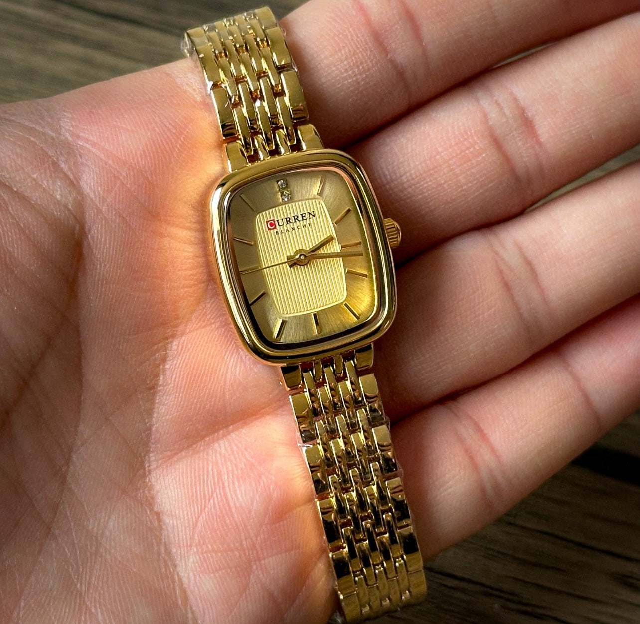 Women's Watches CURREN 9093